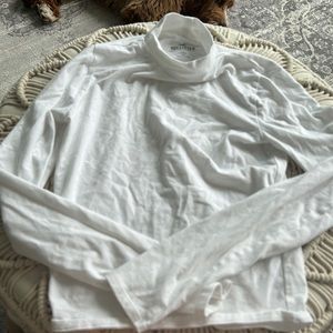 Hollister mock neck long sleeve